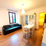 Leone Apartment
