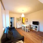 Leone Apartment